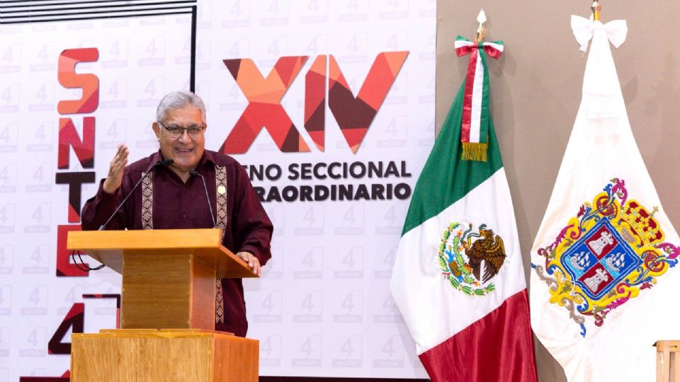 El secretario general del SNTE, Alfonso Cepeda Salas.