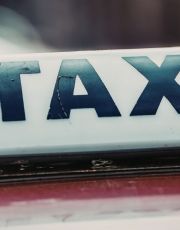 Foto descriptiva de: Caso Carolina Flores: Fiscalía ubica al taxista que trasladó a Erika 'N'