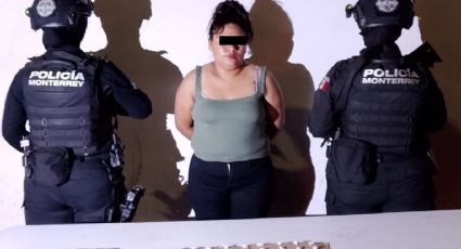Detienen a mujer con 101 dosis de presunta cocaína y cristal en pleno Centro de Monterrey