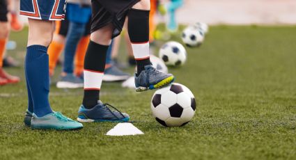 Hombre dispara a padre de familia en cancha de futbol