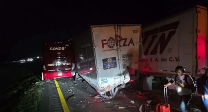 Choque múltiple deja un muerto en Autopista a Laredo en Sabinas Hidalgo