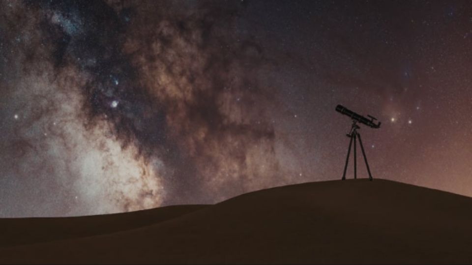 El equipo del Instituto de Astronomía de la UNAM analizó la variabilidad del brillo de diversos objetos astronómicos.