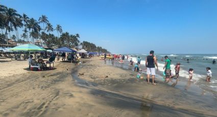 MARINA continúa con limpieza de playas de Dos Bocas, Tabasco