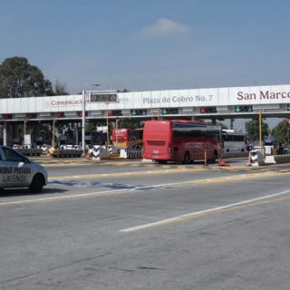 EU emite alerta por bloqueos de transportistas en México