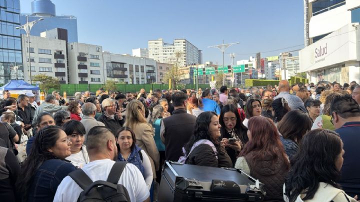 Protestan trabajadores sindicalizados de la Secretaría de Salud en oficinas de la Escandón