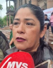 Foto descriptiva de: Choferes de apps exigen permiso para trabajar en Aeropuerto de Monterrey durante el Mundial 2026