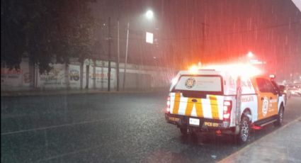 Lluvias intensas en Monterrey: Accidentes, cierres y pronóstico de lluvias