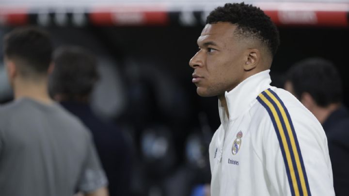 VIDEO | Streamer capta a Mbappé y Ester Expósito en vivo