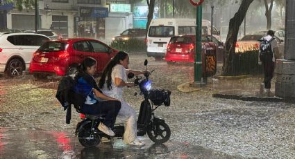 Lluvias en CDMX dejan encharcamientos y cierres viales