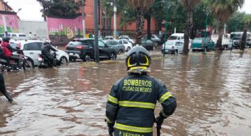 Lluvias y encharcamientos movilizan a equipos de trabajo del GCDMX