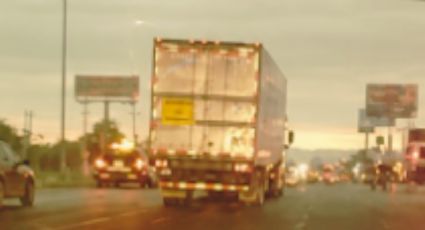 Muere mujer atropellada en carretera a Laredo en Apodaca