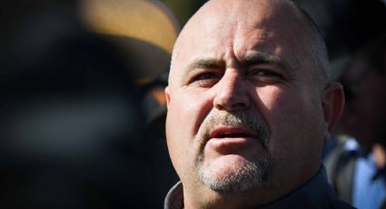 Julián LeBarón va por Chihuahua: 'Si no te ensucias las manos, dejas de ser padre'