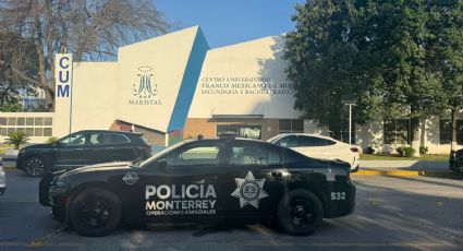 Policía de Monterrey blinda el CUM con binomios caninos y operativo mochila por presuntas amenazas