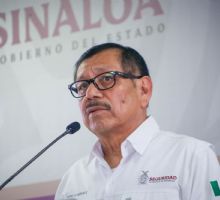 El futuro de Rubén Rocha tras la entrega de sus exfuncionarios en EU