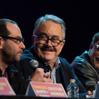 Pedro Sola termina hospitalizado tras sufrir caída en calles de CDMX