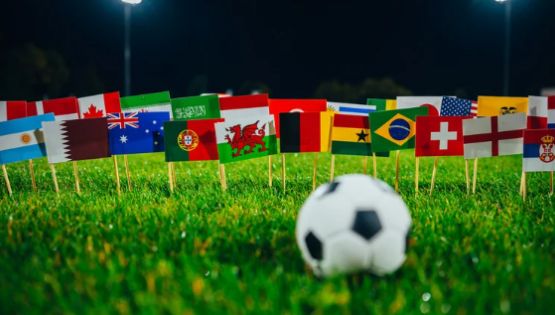 El actor Alan Estrada arremete contra la organización del Mundial 2026