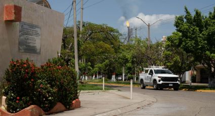 Madres exigen reubicar escuelas en Dos Bocas