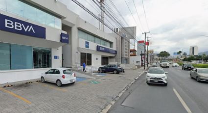Atropellan a mujer de 66 años en estacionamiento de un banco en la colonia Contry en Monterrey