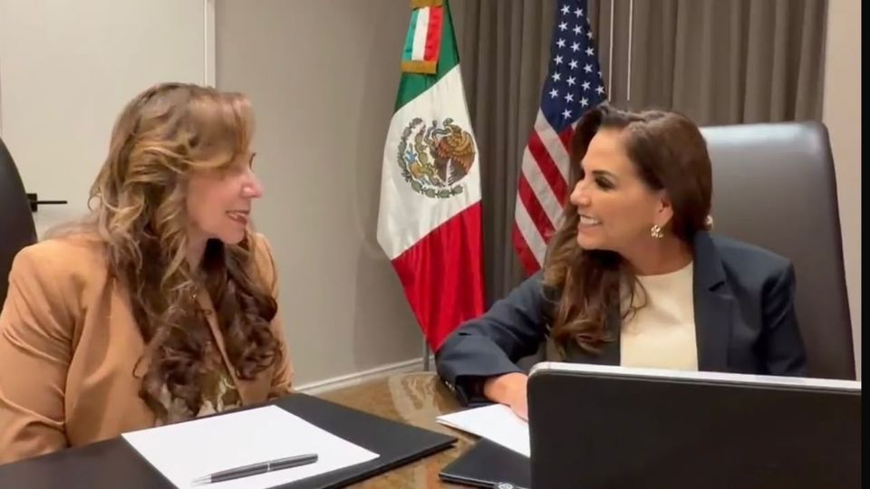 La cónsul María Elena Orantes López y la Gobernadora de Quintana Roo, Mara Lezama, sostuvieron una reunión de trabajo.