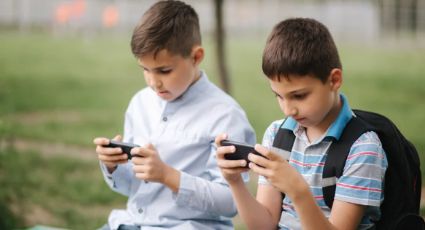 ¿Adiós a los celulares en las aulas? El Congreso de la CDMX aprueba regulación