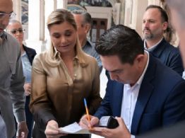 Maru Campos: FGR notifica a gobernadora de Chihuahua