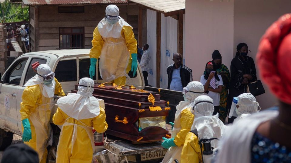 La Unión Africana, a través de su agencia de salud pública, advirtió que diez países del continente se encuentran bajo una condición de 'alto riesgo' por el virus de ébola.