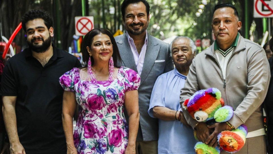 La gran ola humana se realizará en Paseo de la Reforma, desde el Ángel de la Independencia hasta la Glorieta del Caballito, infomó la jefa de Gobierno Clara Brugada.