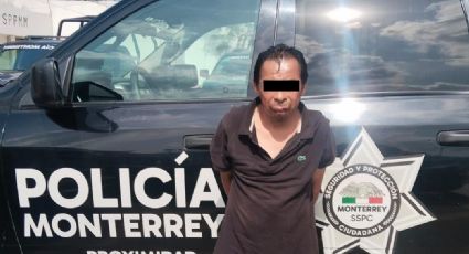 Detienen a hombre de 76 años por presunto robo de celular en el Centro de Monterrey
