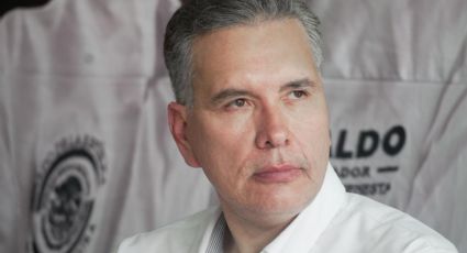 Waldo Fernández pide soluciones ante tráfico en Nuevo León; traslados aumentan hasta 45%