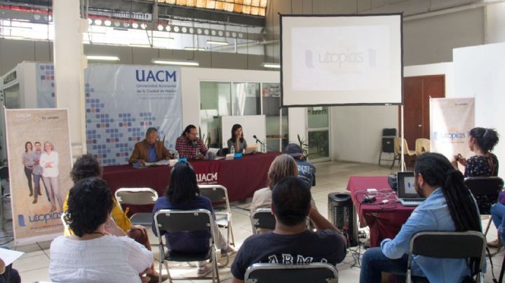 Comunidad de la UACM marcha a la SEP por adeudo de 150 millones de pesos