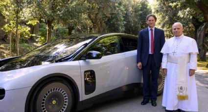 De la Santa Sede a la pista: el papa León XIV estrena el primer Ferrari eléctrico