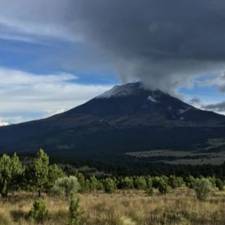 Popocatépetl: Espectacular meteoro ilumina el volcán