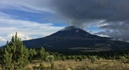 Popocatépetl: Espectacular meteoro ilumina el volcán