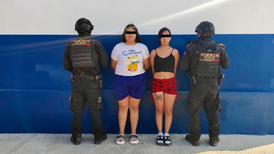 Las mujeres fueron identificadas como Aris “N' y Debany 'N”.