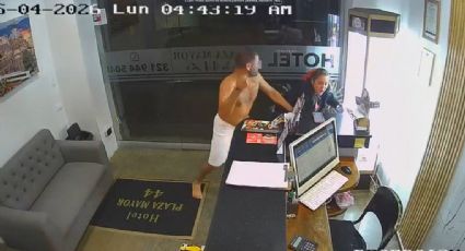 VIDEO | Extranjero agrede a empleada de hotel