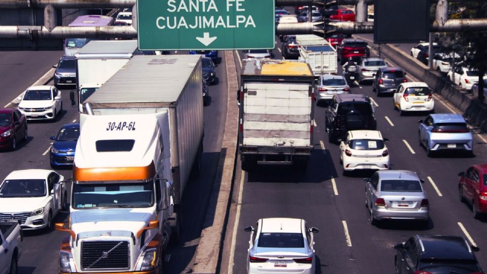El Hoy No Circula opera con normalidad en 16 alcaldías de la CDMX y 57 municipios del Edomex.