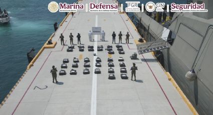 Armada de México decomisa 63 bultos de presunta cocaína en el Pacífico