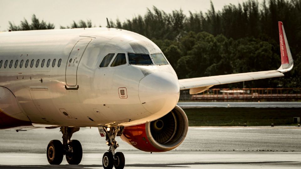 Este suceso ha generado gran impacto en el Aeropuerto de Denver, el cual es uno de los más transitados a nivel global con registros superiores a los 82 millones de pasajeros anuales.