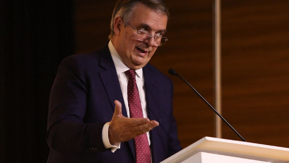 El gobierno mexicano busca asegurar condiciones que permitan mantener la competitividad de sus exportaciones.