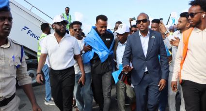 VIDEOS | Así recibieron al árbitro somalí tras su veto de EU