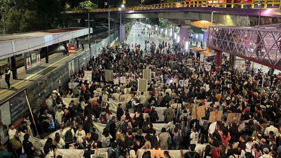 'Iluminemos la búsqueda', dicen los colectivos de búsqueda participantes.