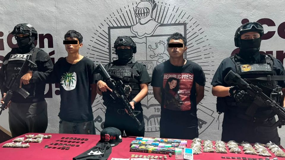 Dos hermanos considerados objetivos prioritarios fueron detenidos y aseguraron más de 100 dosis de presuntos narcóticos como parte de la estrategia Escudo García.