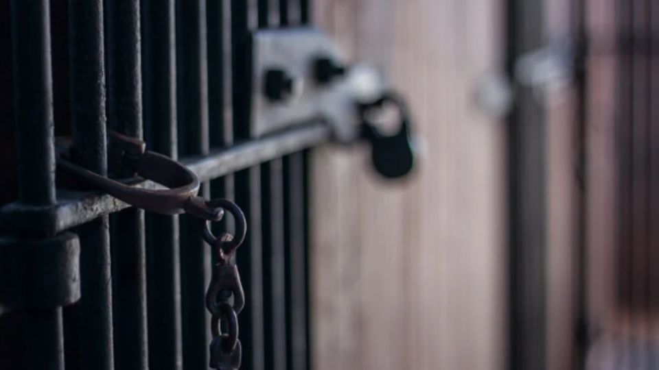 Un juez de control federal vinculó a proceso a nueve policías estatales de Veracruz.