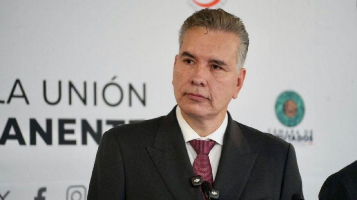 Waldo Fernández buscará gubernatura de NL
