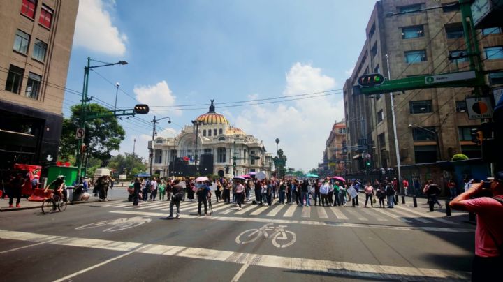 Liberan Eje Central: Comerciantes del Centro Histórico van a diálogo