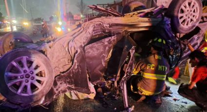 Volcadura en Aztlán deja dos lesionados de gravedad