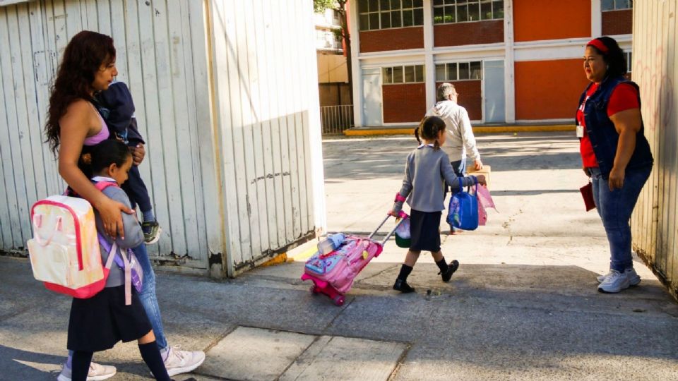 Ante el cierre del ciclo escolar 2025-2026, la mejor herramienta para las familias es mantenerse informadas a través de los canales oficiales de la SEP.