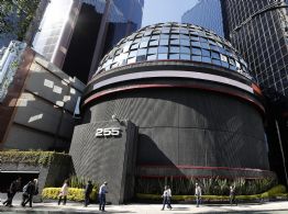 BMV hoy: Gana 0.62% a una jornada de cerrar junio