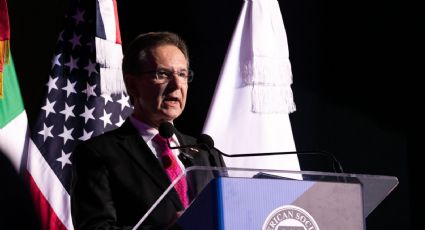 Esteban Moctezuma espera luz verde para representar a México