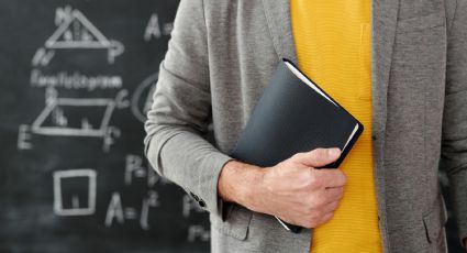 No es tu novia, es una niña: Ola Violeta analiza caso de abuso docente